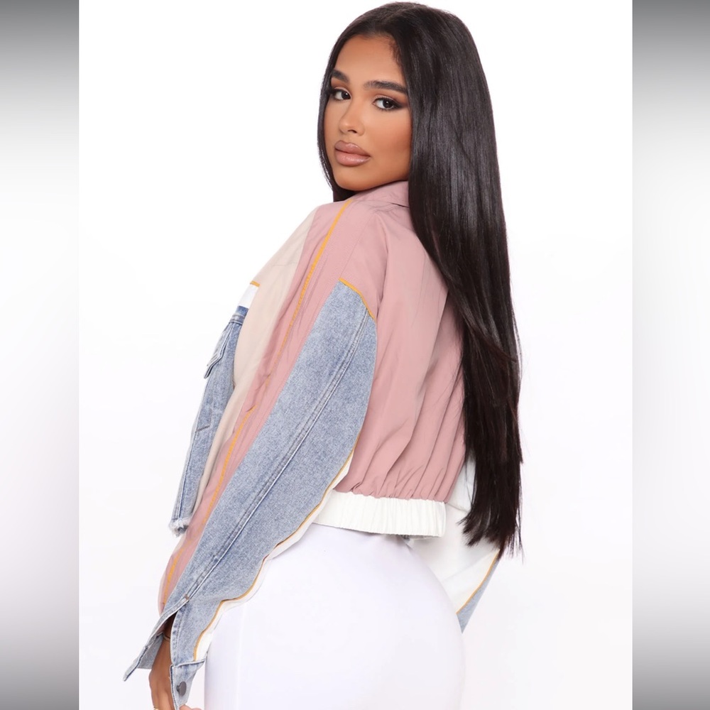 Cropped Denim Jacket - Picture 3 of 3
